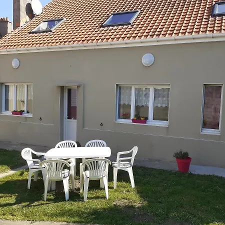 De Ningles 6 Personnes 2 Chambres Salle De Bain Chacune *
