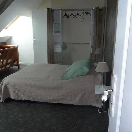 De Ningles 6 Personnes 2 Chambres Salle De Bain Chacune