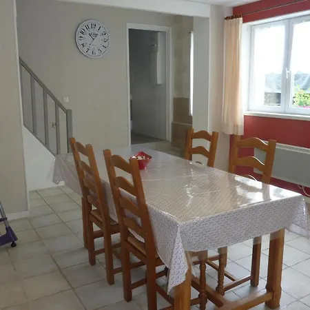 Сasa de vacaciones De Ningles 6 Personnes 2 Chambres Salle De Bain Chacune *