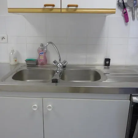 De Ningles 6 Personnes 2 Chambres Salle De Bain Chacune *