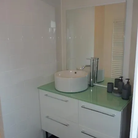 De Ningles 6 Personnes 2 Chambres Salle De Bain Chacune Сasa de vacaciones Outreau