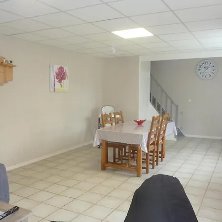 Сasa de vacaciones De Ningles 6 Personnes 2 Chambres Salle De Bain Chacune
