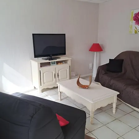 De Ningles 6 Personnes 2 Chambres Salle De Bain Chacune Сasa de vacaciones *